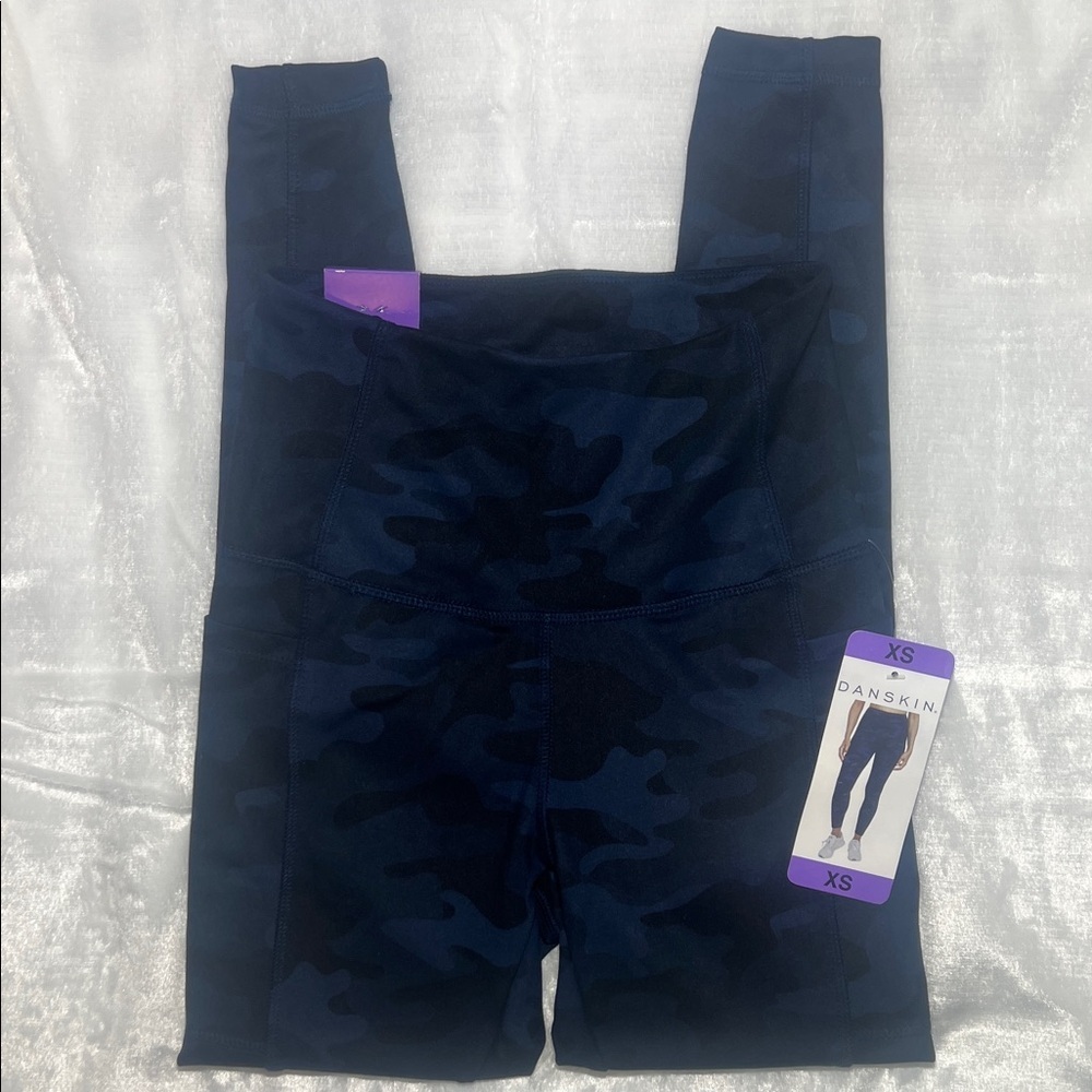 Danskin XS Leggings - Navy Camo
